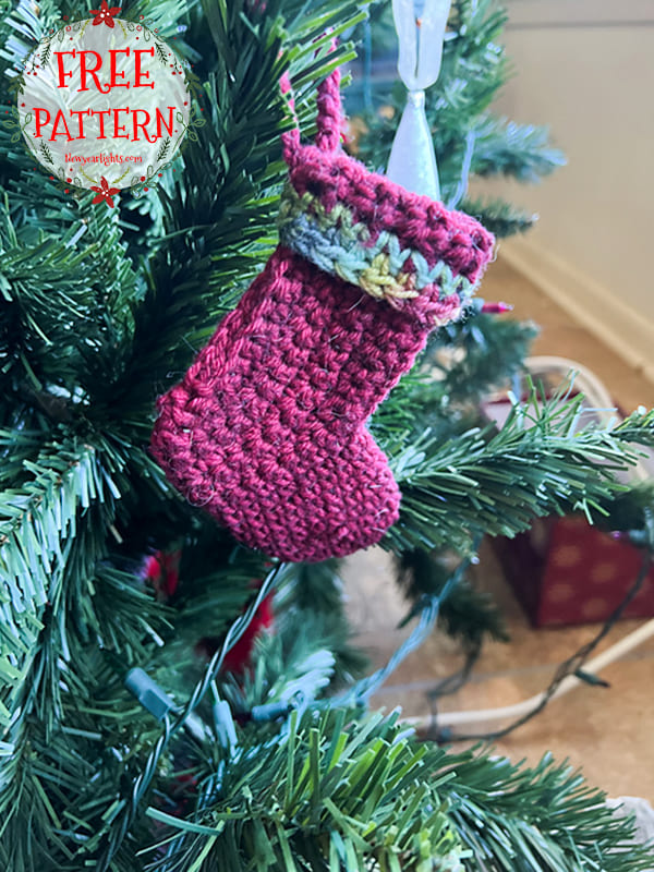 Mini Crochet Stockings Ornaments Pattern