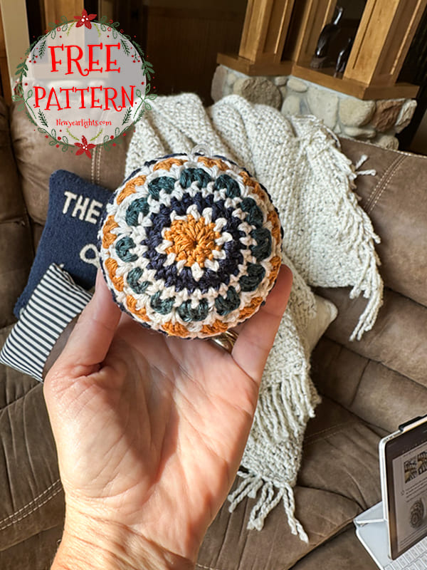 granny square crochet christmas baubles