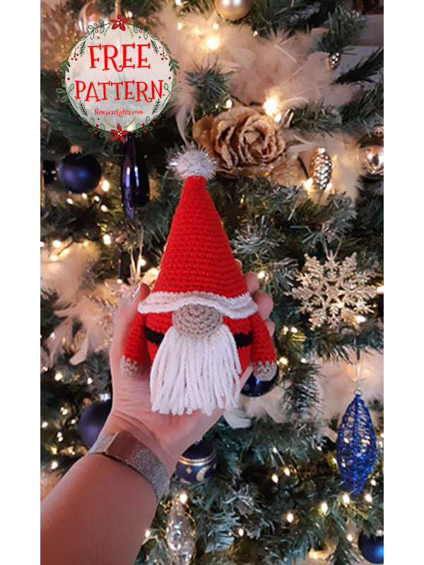 santa crochet christmas gnome
