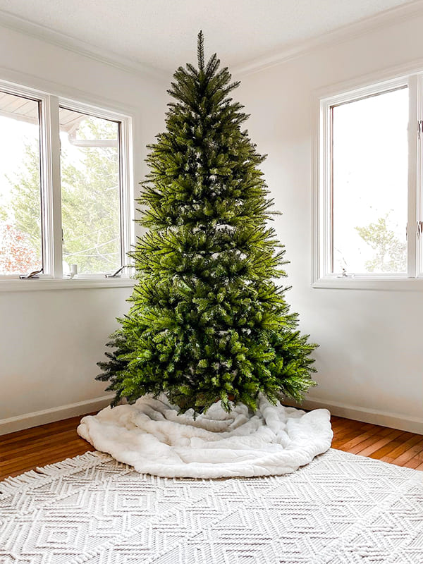 beautiful christmas tree decorations
