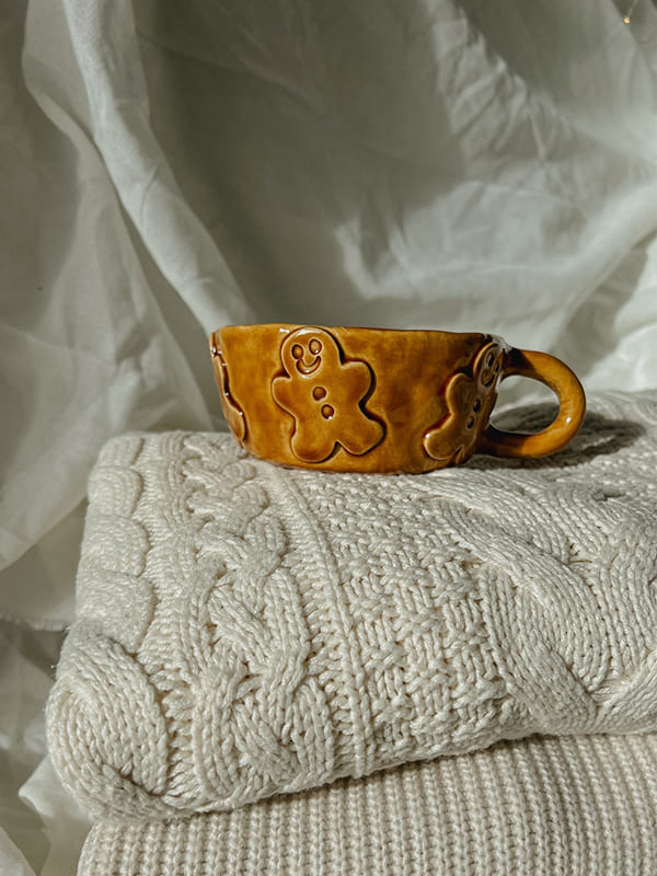gingerbread christmas coffee mugs