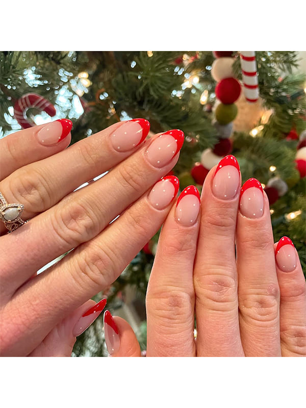 simple christmas nails