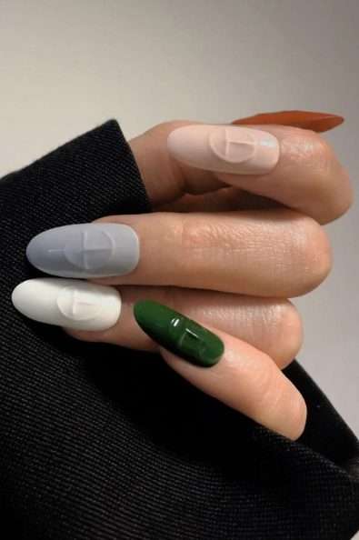 10-gorgeous-fall-nail-designs-you-should-definitely-see