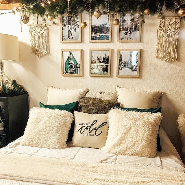 christmas bedroom decoration