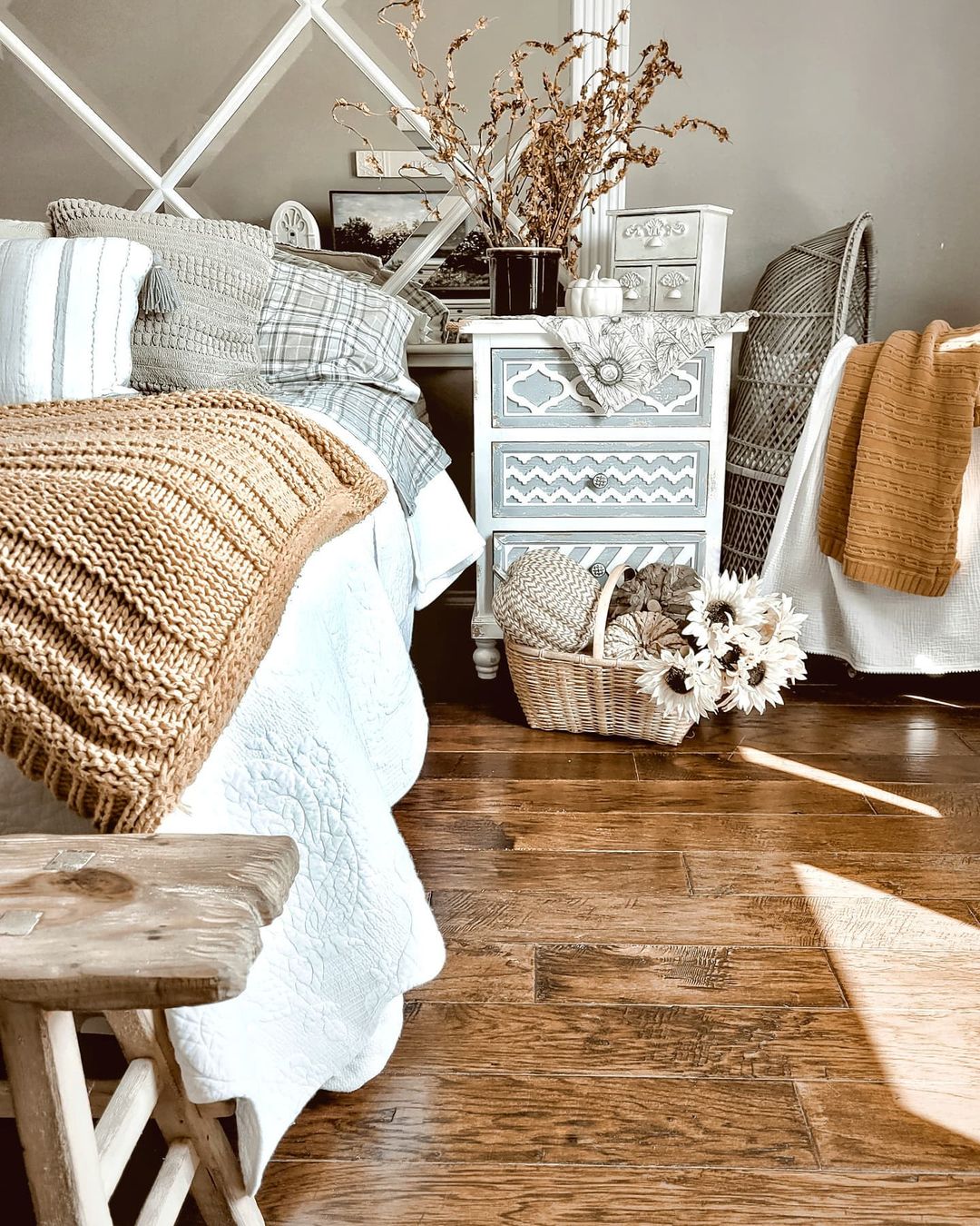 fall bedroom decor ideas